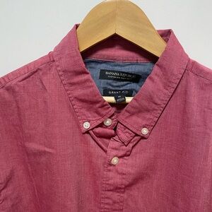 Banana Republic Red Casual Button Down Shirt